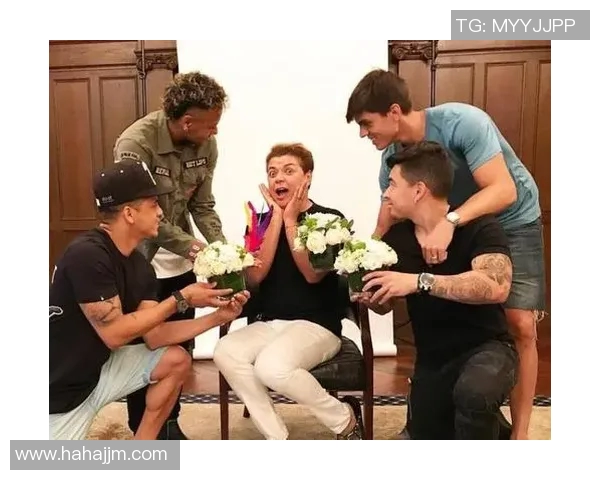 彭于晏与足球明星亲密合影 展现运动与娱乐圈跨界友谊